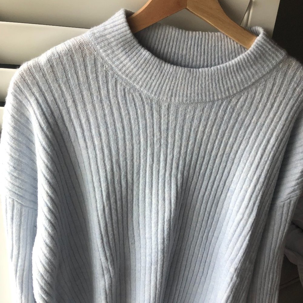 H&M Sweater